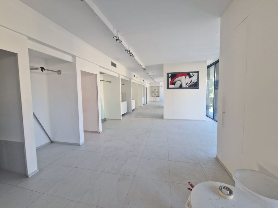Trani - Prestigiosi uffici Corso Matteo Renato Imbriani