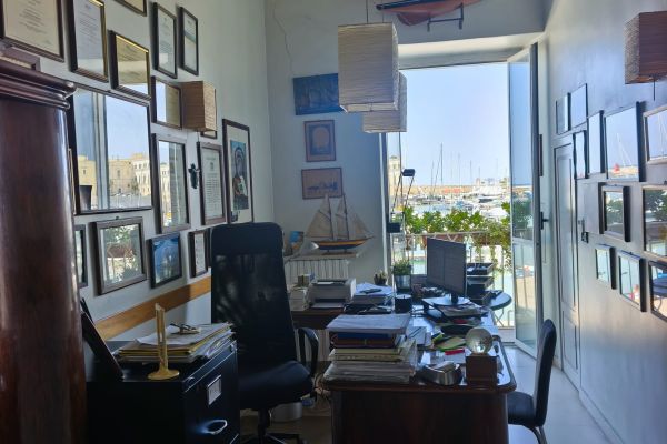 Prestigioso Ufficio Fronte Porto - foto 3